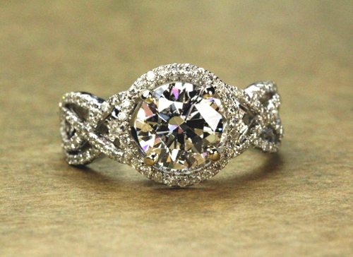 Halo setting frosted diamond ring